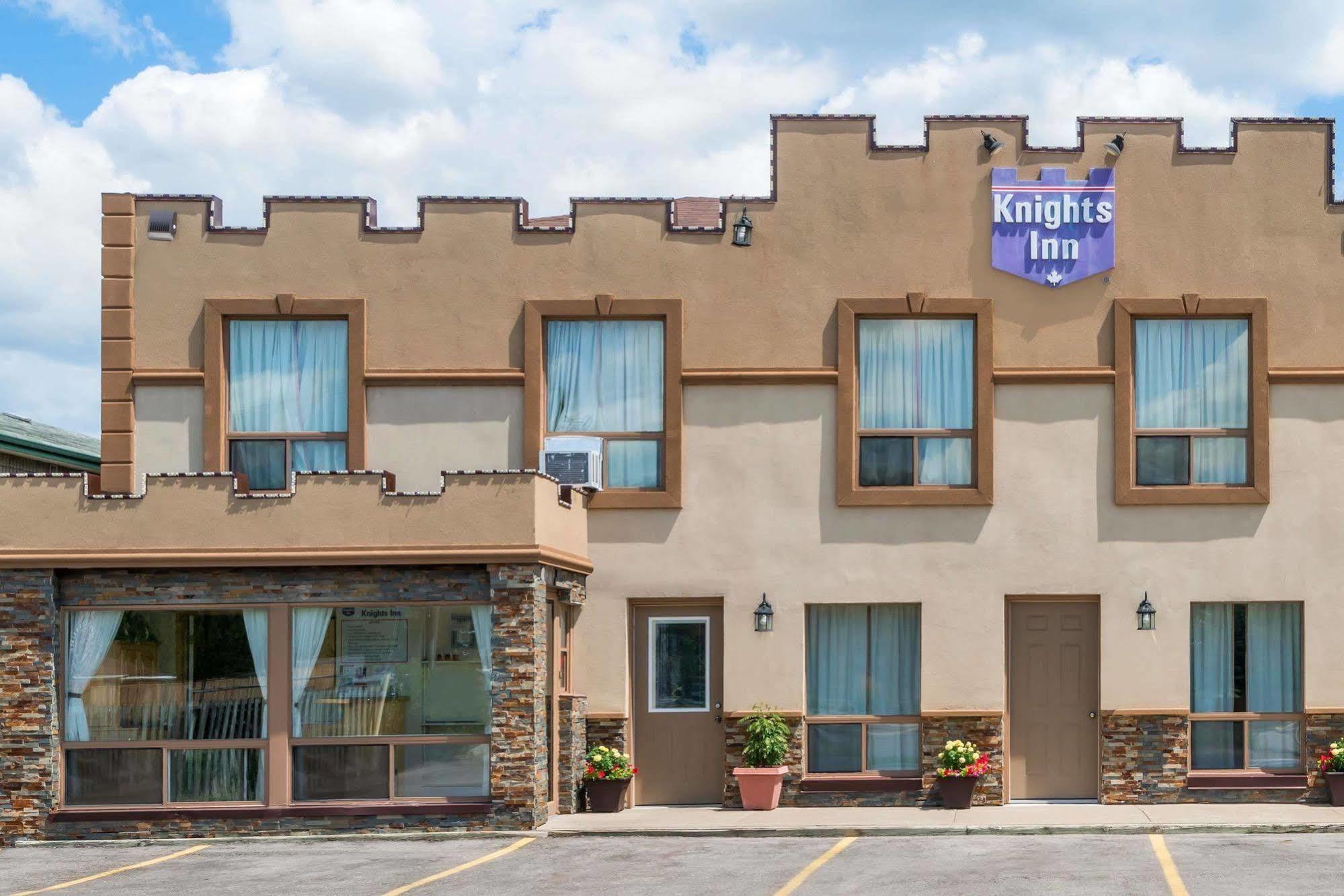 Borden Inn And Suites Angus Экстерьер фото